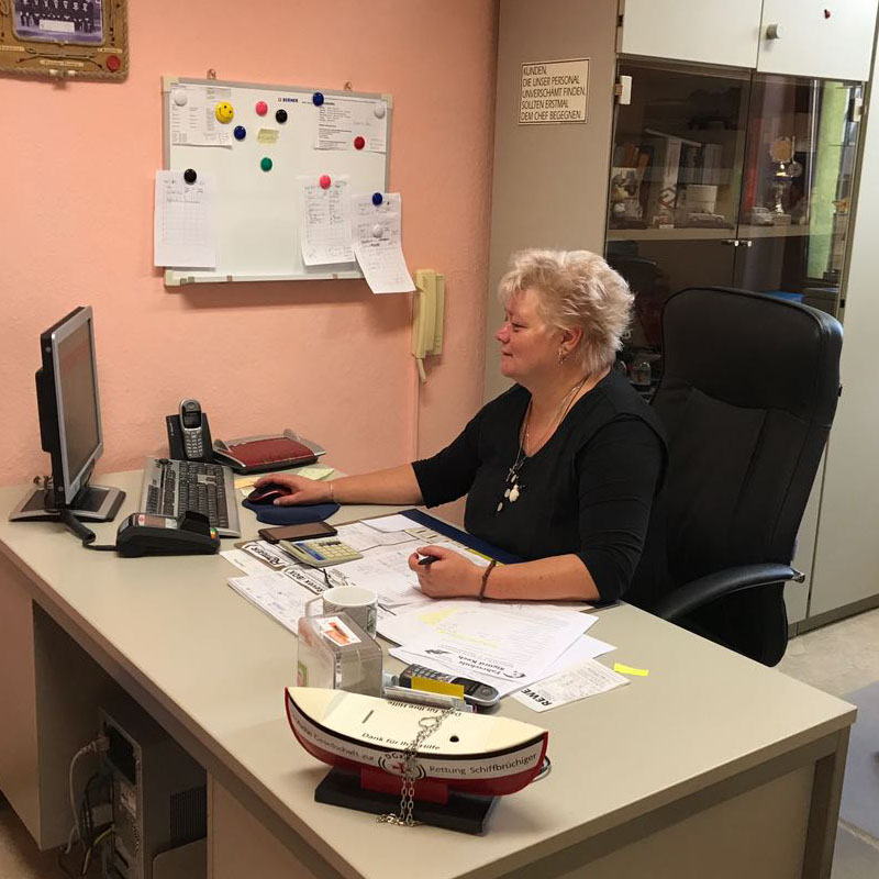 Ansprechpartnerin Silvia Kuntze